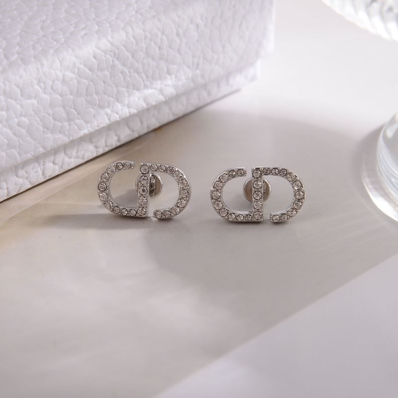 chr1st1an D10r earrings